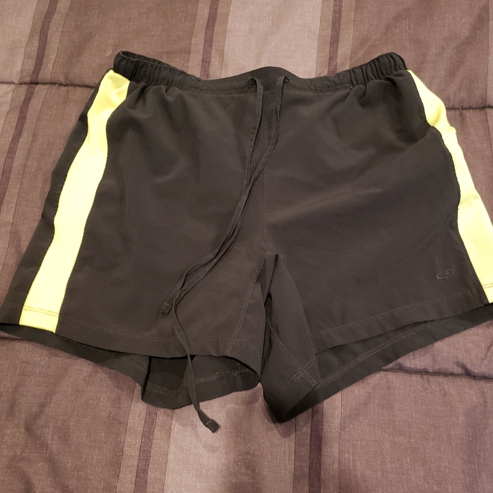 Ladies shorts